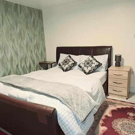 Perfect For Exploring Birmingham Apartamento Exterior foto